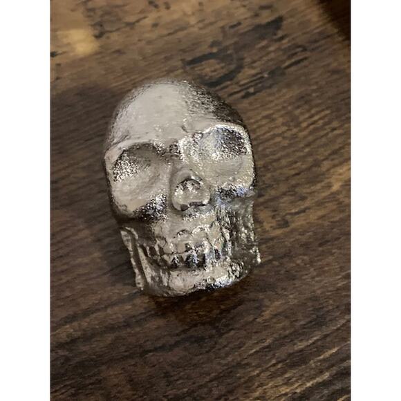 New! Hand-Painted Pink And Silver Skull Paper Towel Holder - Halloween Home - Picture 4 of 8